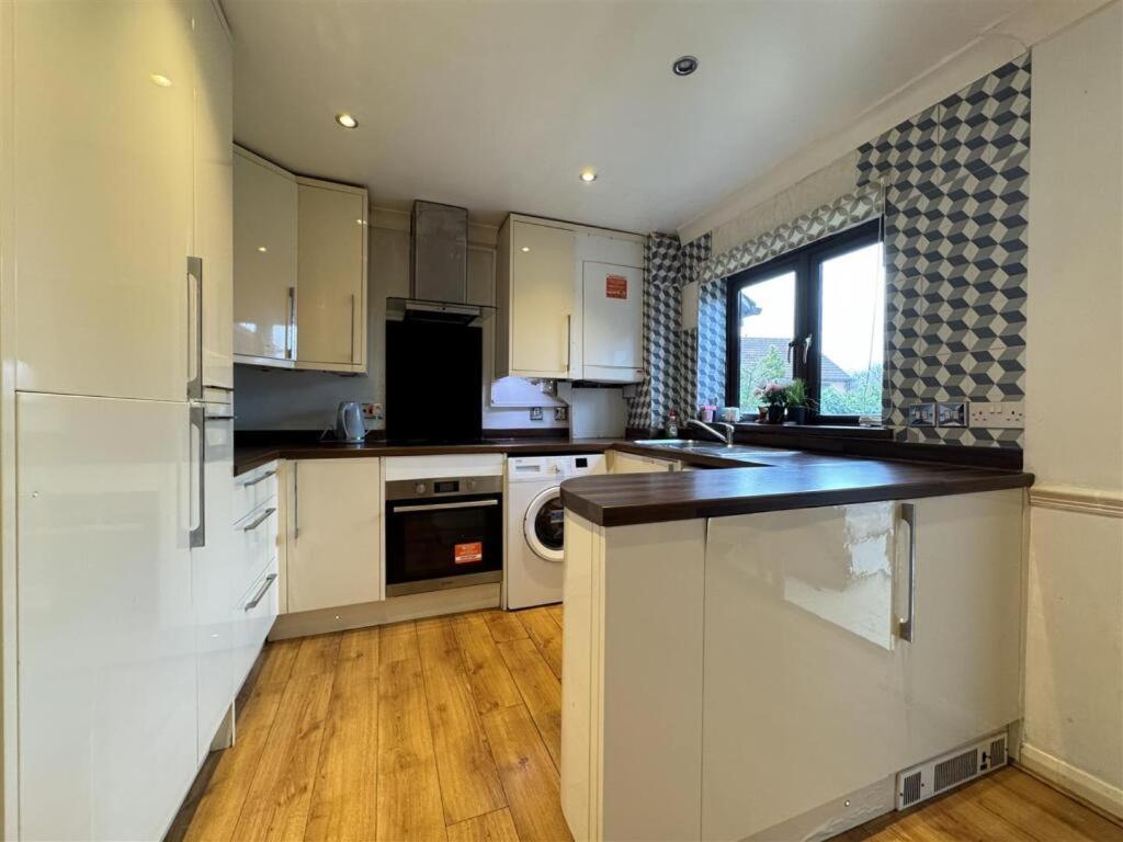 Clove, 3-4 Bed House With Garden, Free Parking, Sleeps 9 In Grays & Chafford Hundred Stifford Eksteriør bilde